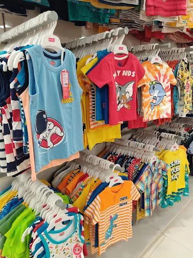 Babyhug Store - Nelson Manickam Road
